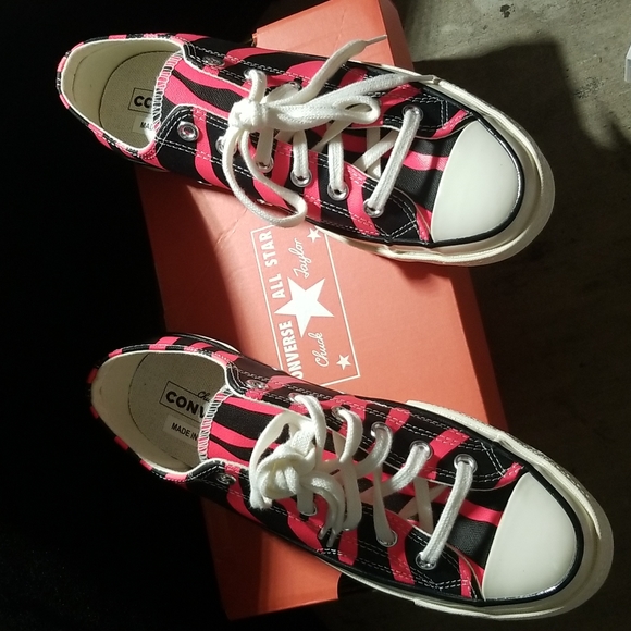 NIB authentic CONVERSE ARCHIVE PRINT CHUCK 70 OX BLACK/RACER/PINK/EGRET - Picture 10 of 11